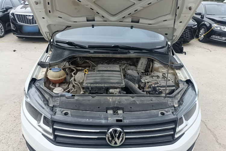Volkswagen Santana 2022 car image #22