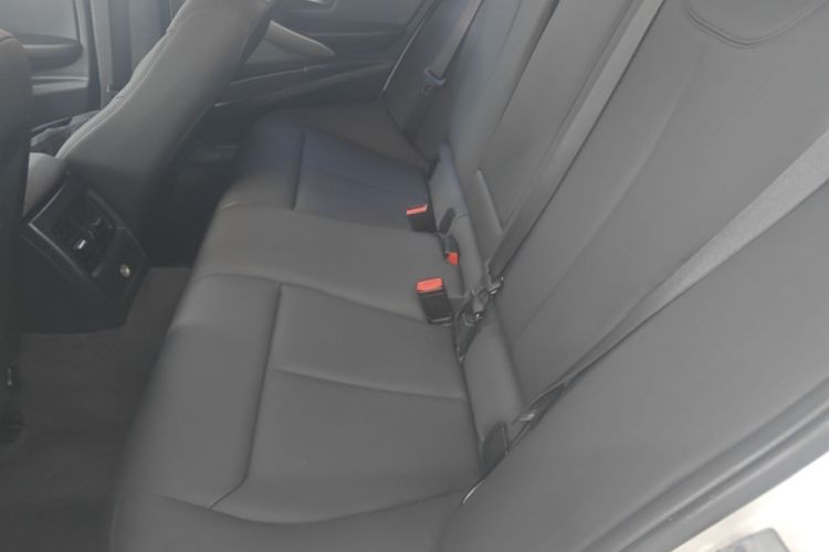 BMW 3 Series 2015 #13 BMW 3 Series 2015 car image #13