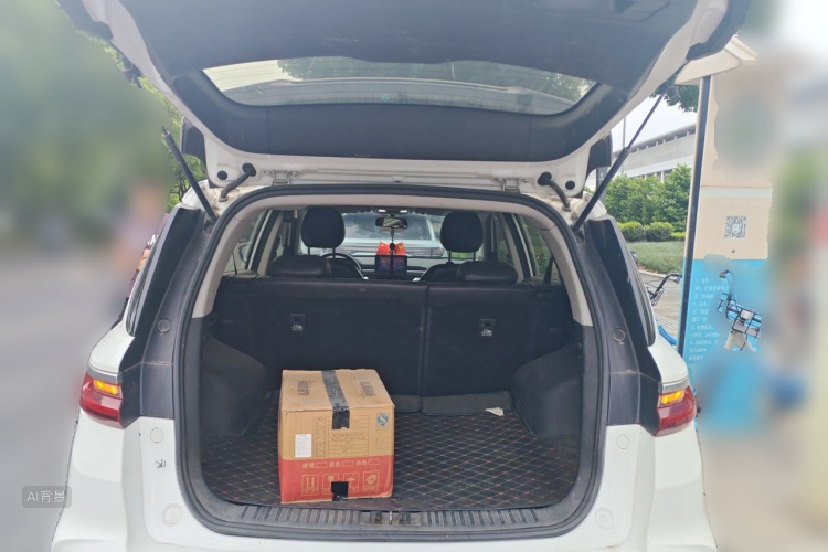 GEELY Vision X6 2020 car image #21