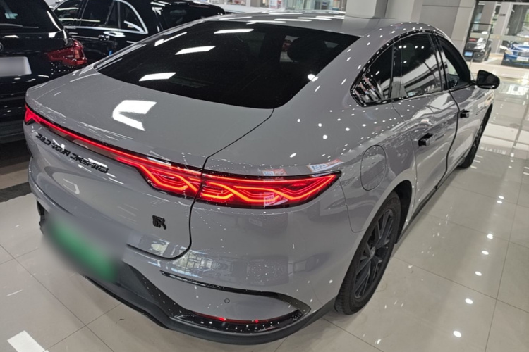 BYD Han 2024 car image #7