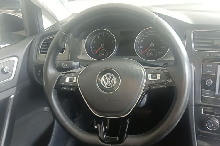 Volkswagen Golf 2018 #11 Volkswagen Golf 2018 car image #11