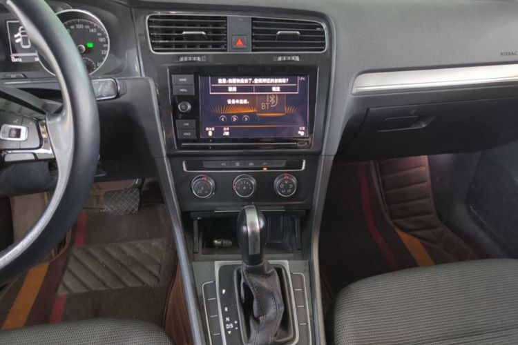 Volkswagen Golf 2019 #13 Volkswagen Golf 2019 car image #13