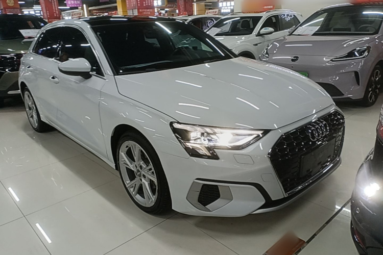 Audi A3 2021 immagine di auto #4