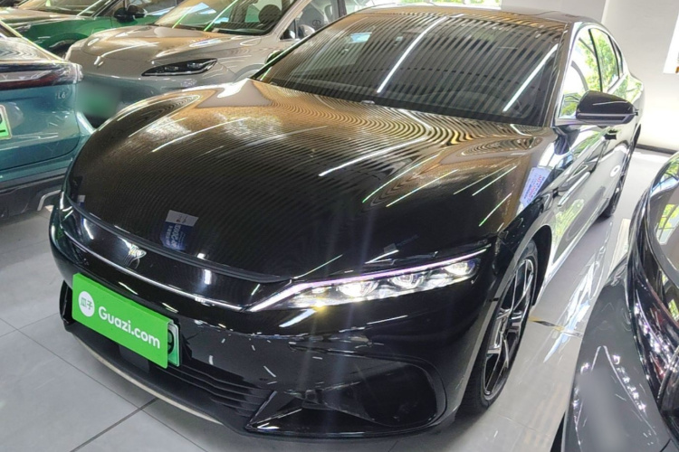 BYD Han 2023 car image #2