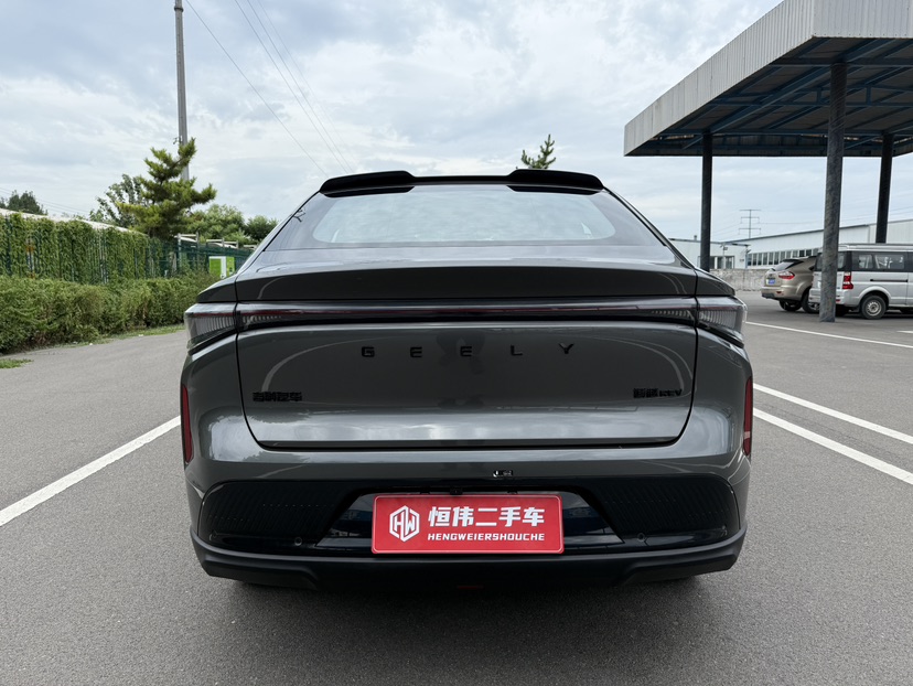 2026 #5 2026 immagine di auto #5