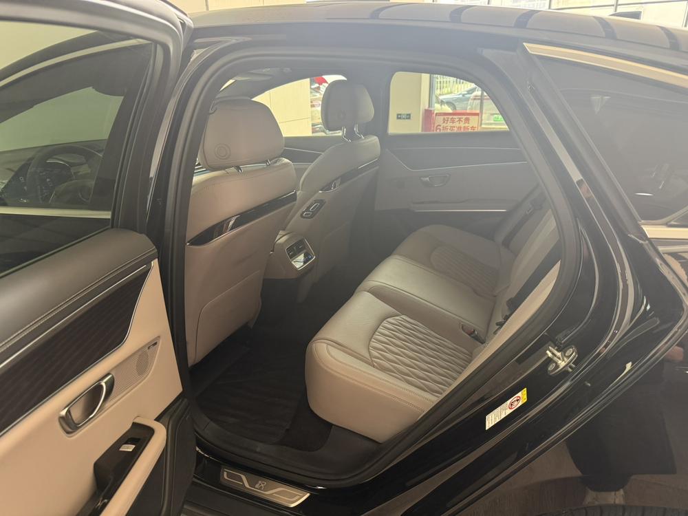 BYD Han 2025 car image #10