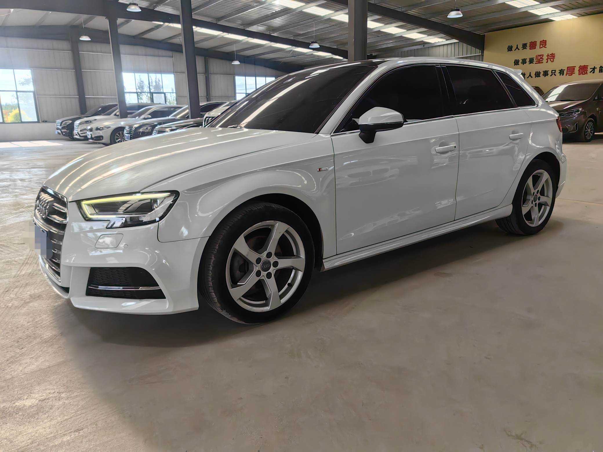 Audi A3 2020 car image 