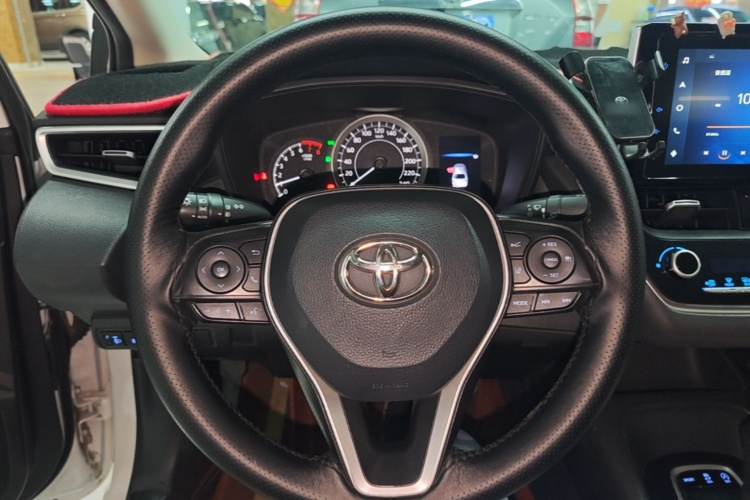 Toyota Corolla 2021 immagine di auto #11