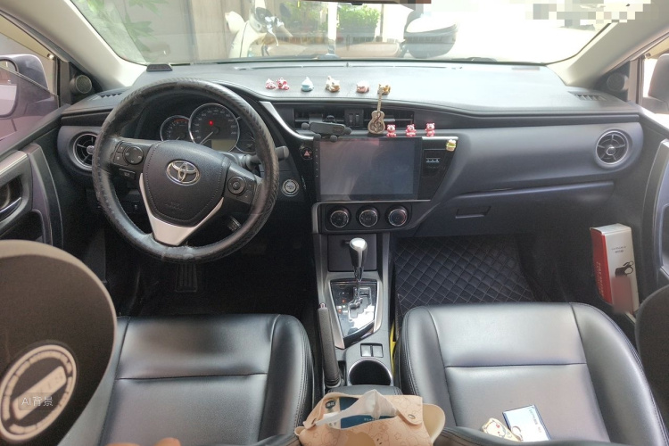 Toyota Corolla 2019 #11 Toyota Corolla 2019 car image #11