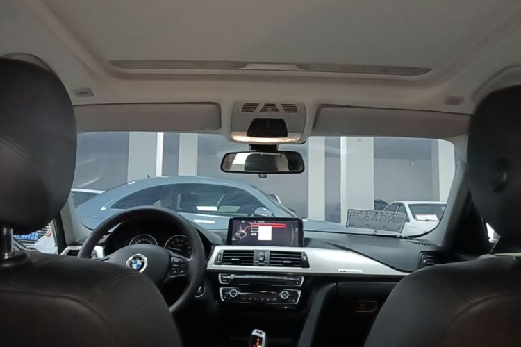 BMW 3 Series 2015 #18 BMW 3 Series 2015 car image #18