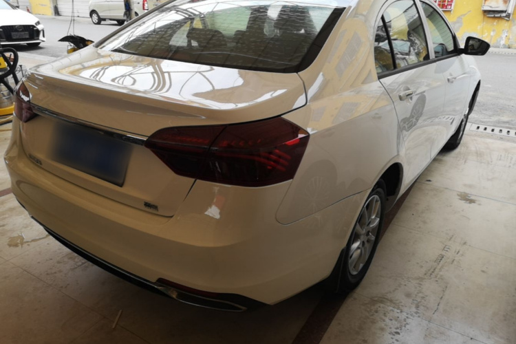 GEELY Emgrand 2020 car image #7