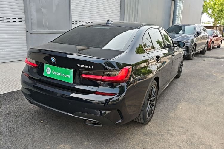 BMW 3 Series 2022 #7 BMW 3 Series 2022 car image #7