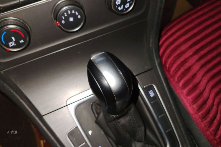 Volkswagen Golf 2016 car image #16