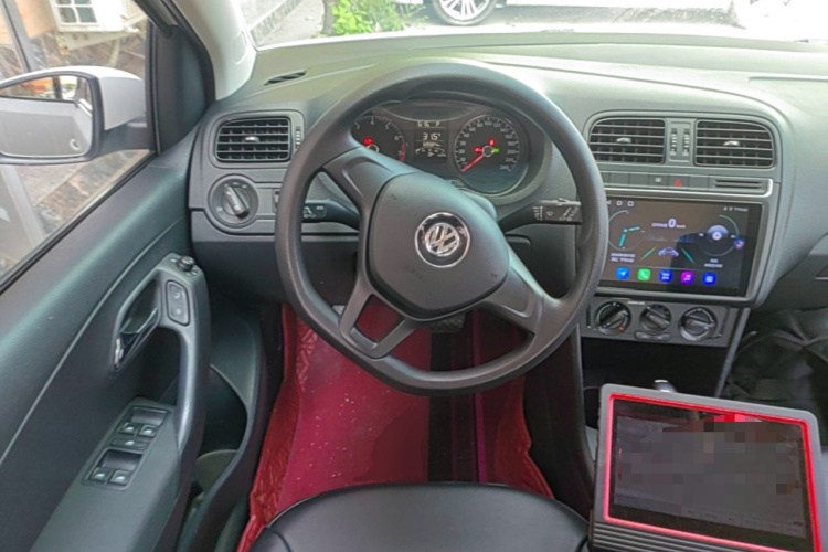 Volkswagen Polo 2016 #15 Volkswagen Polo 2016 car image #15