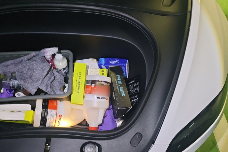 Tesla Model 3 2024 car image #24