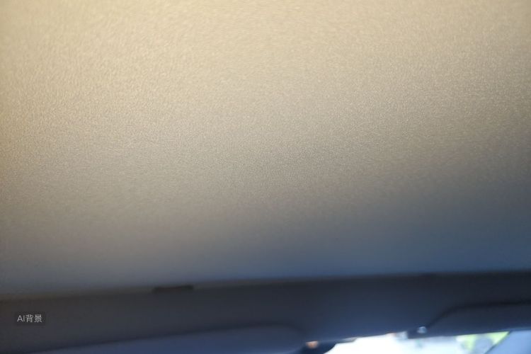 Tesla Model Y 2022 car image #20