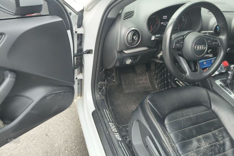 Audi A3 2020 immagine di auto #18