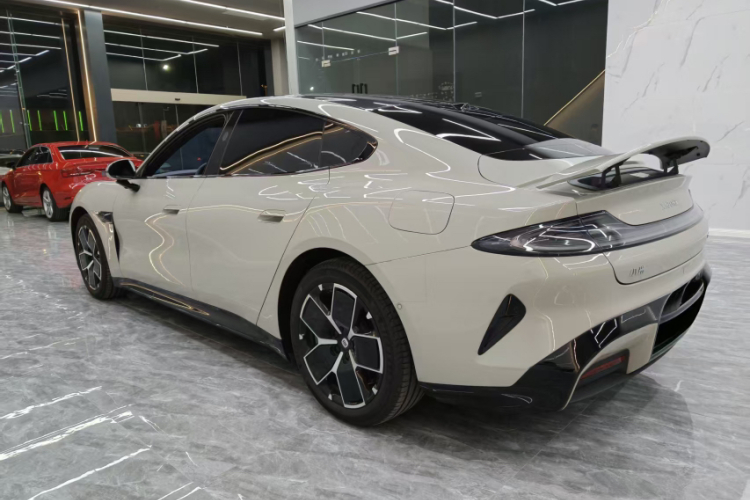 MI SU7 2025 изображение автомобиля #8