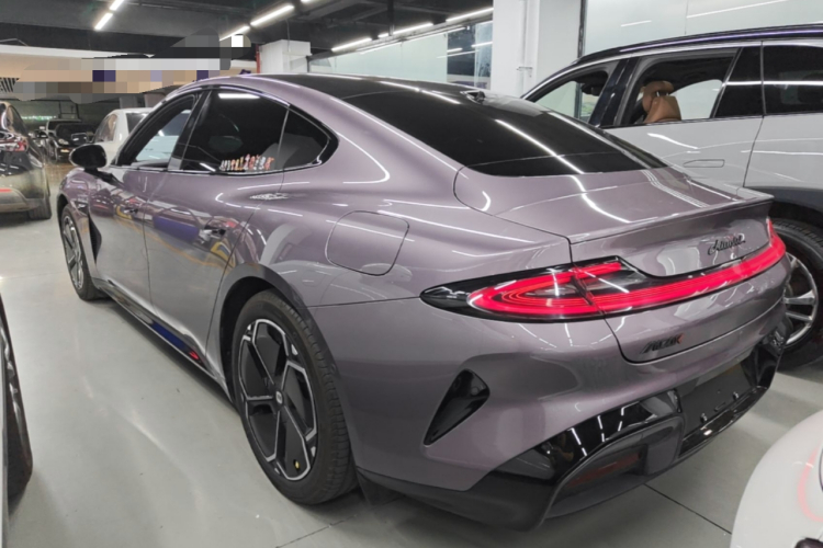 MI SU7 2025 car image #5
