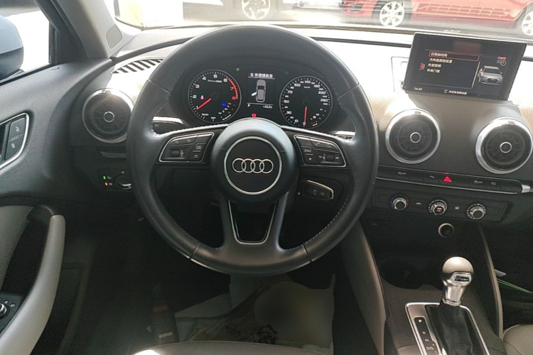 Audi A3 2019 #11 Audi A3 2019 car image #11