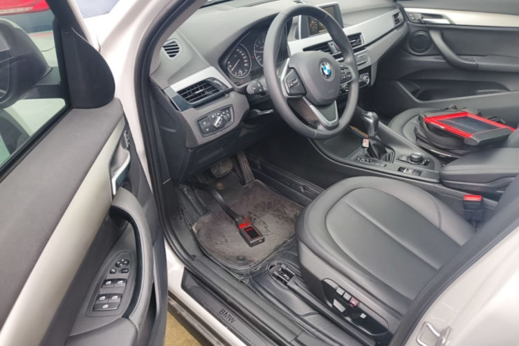 BMW X1 2017 car image #12