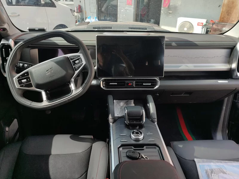 Jetour Traveller 2024 car image #8