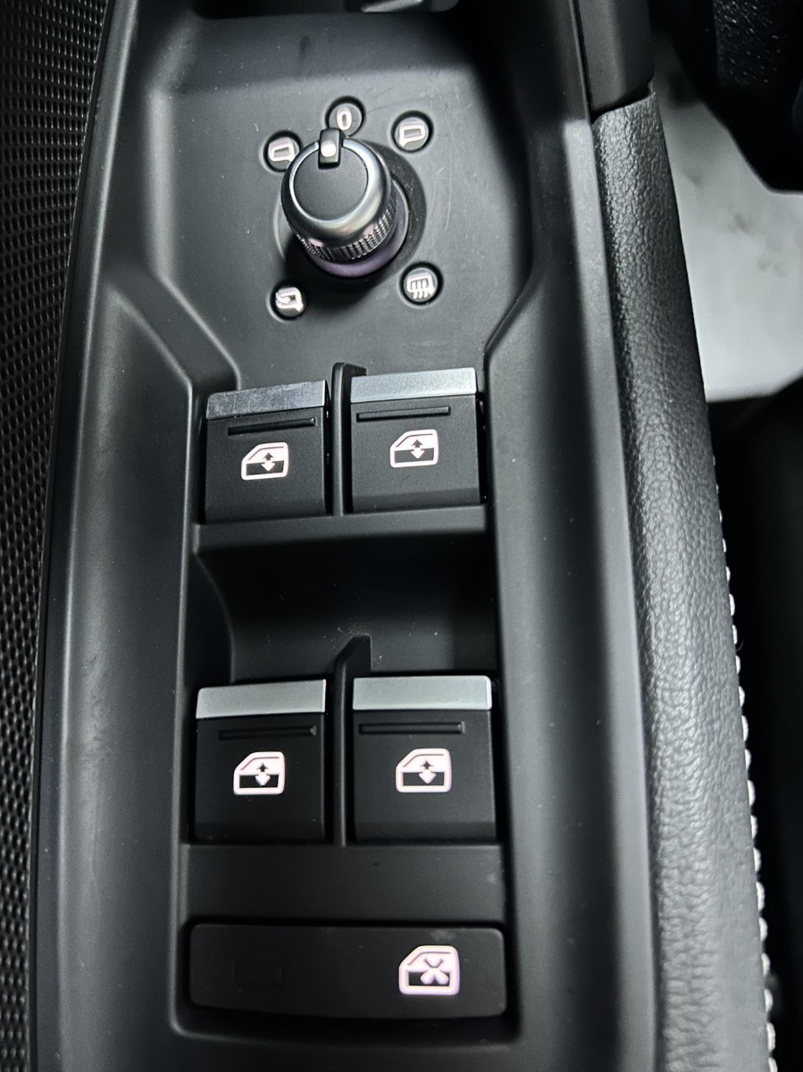 Audi A3 2023 car image #11