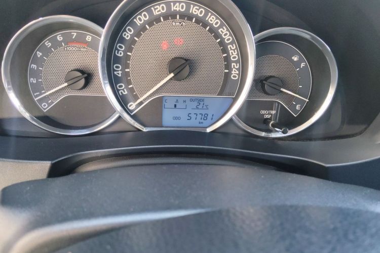Toyota Corolla 2016 #8 Toyota Corolla 2016 car image #8