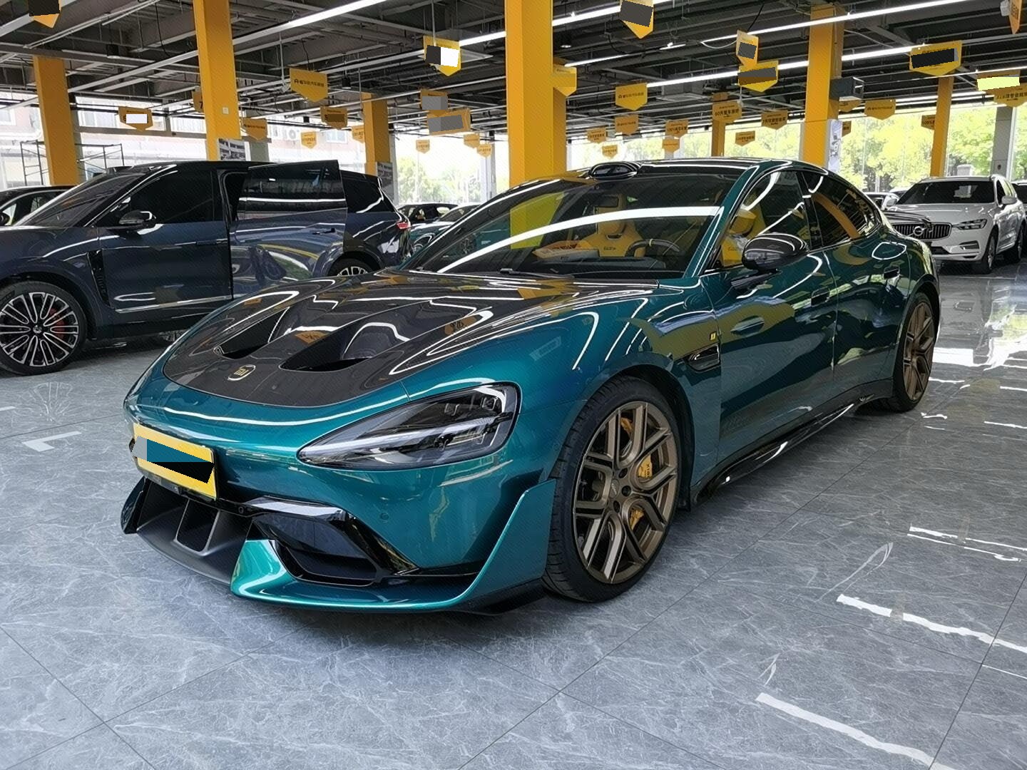 MI SU7 Ultra 2025 car image 