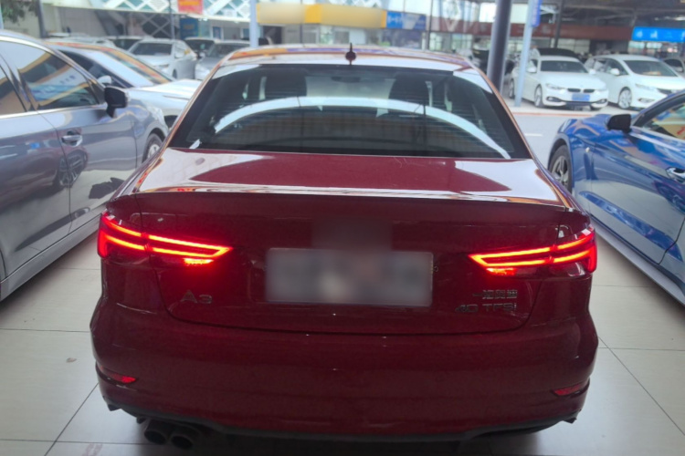 Audi A3 2019 car image #6