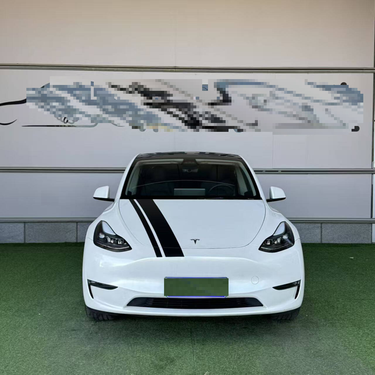 Tesla Model Y 2024 #5 Tesla Model Y 2024 car image #5