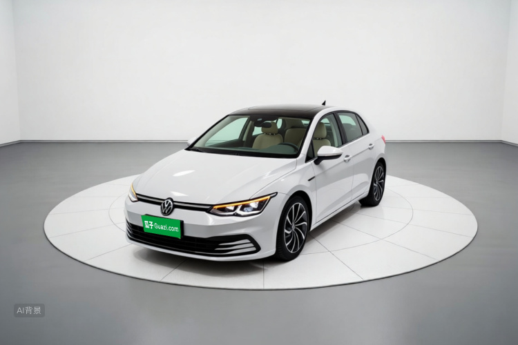 Volkswagen Golf 2022 car image #3