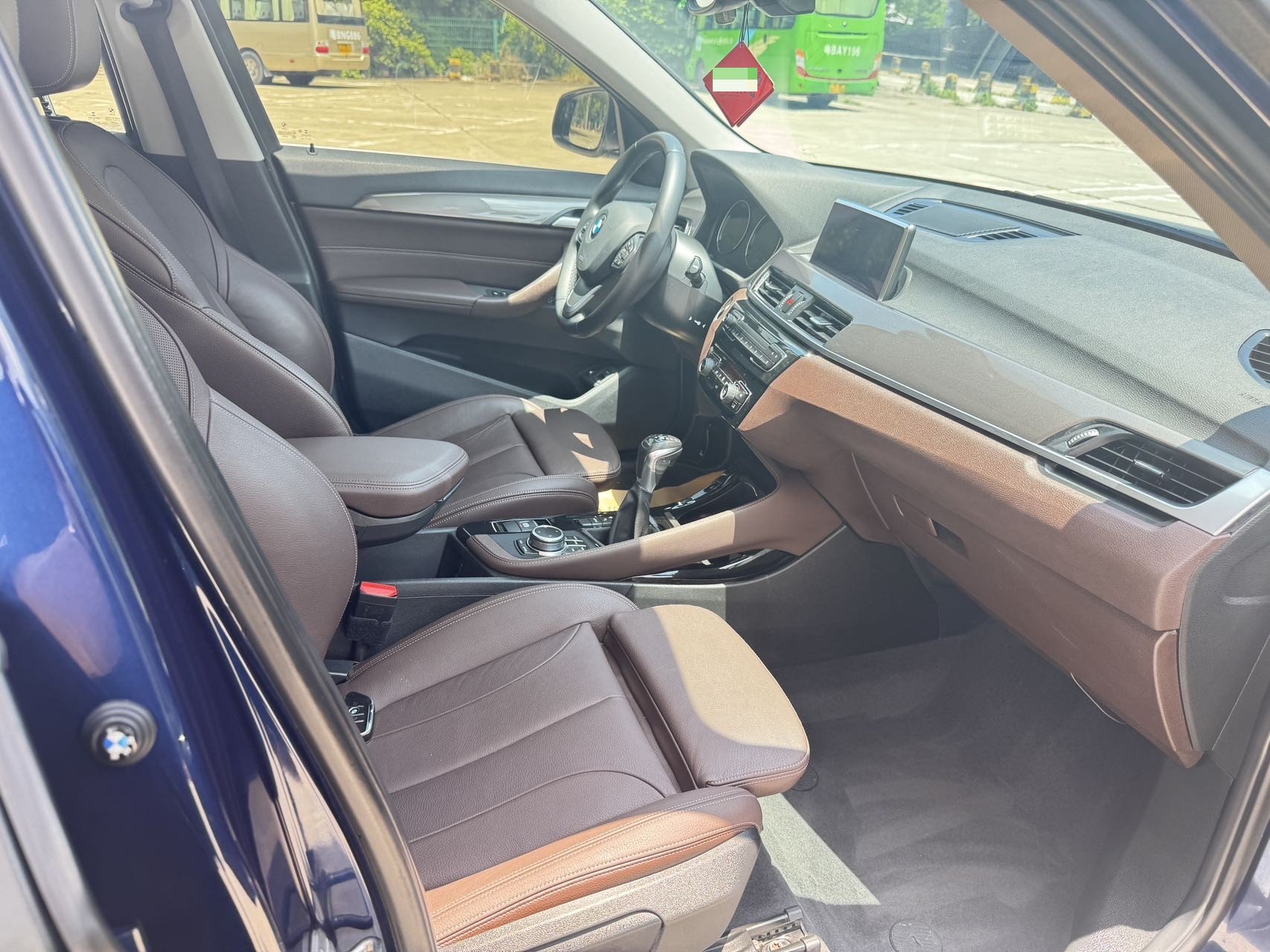 BMW X1 New Energy 2018 car image #8