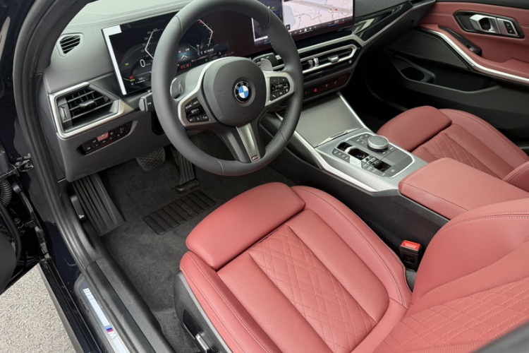 BMW 3 Series 2024 #16 BMW 3 Series 2024 car image #16
