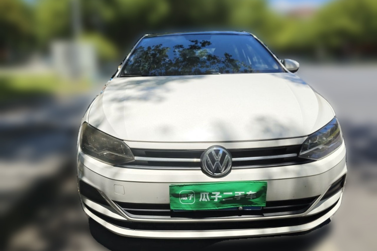 Volkswagen Polo 2019 car image #3