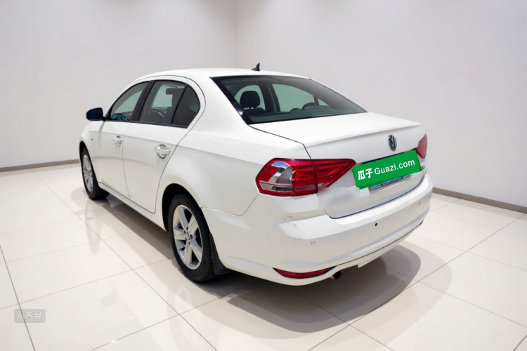 Volkswagen Lavida 2019 #5 Volkswagen Lavida 2019 car image #5