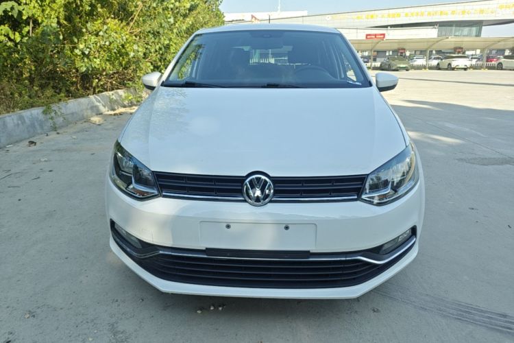 Volkswagen Polo 2015 #3 Volkswagen Polo 2015 car image #3