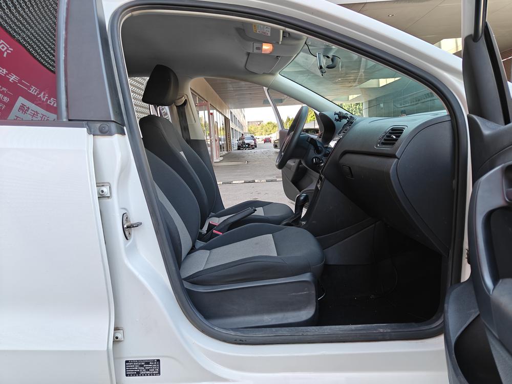 Volkswagen Polo 2018 #15 Volkswagen Polo 2018 car image #15