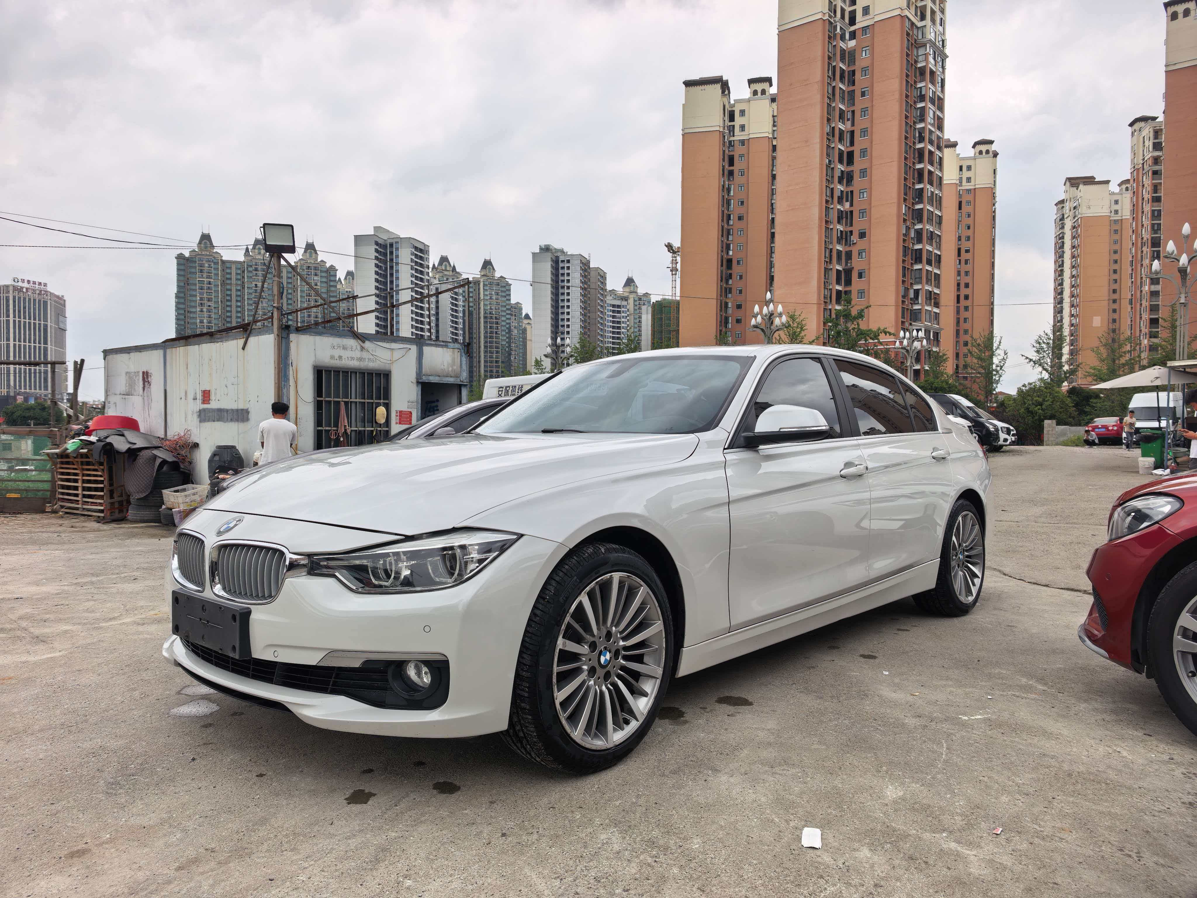BMW 3 Series 2019 BMW 3 Series 2019 car image