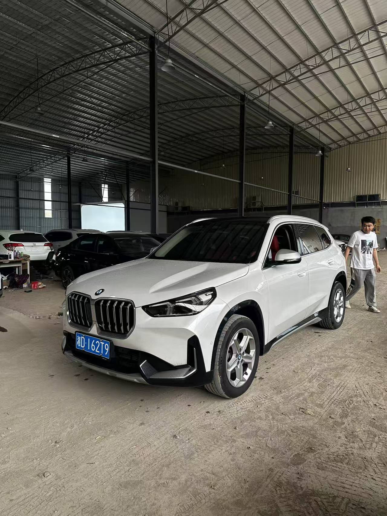 BMW X1 2024 BMW X1 2024 car image