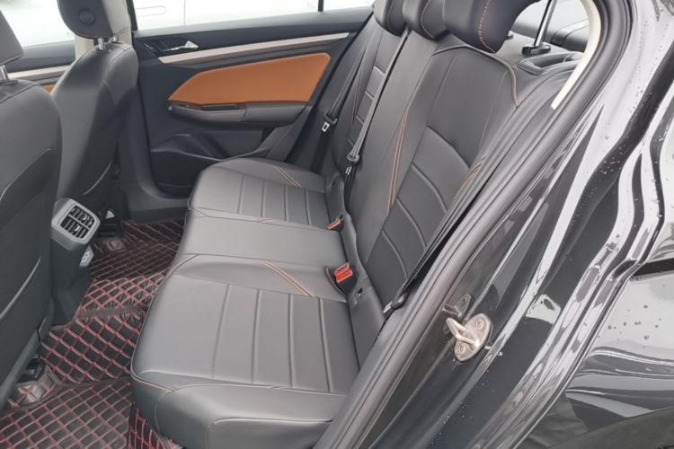 Volkswagen Bora 2024 صورة سيارة #13