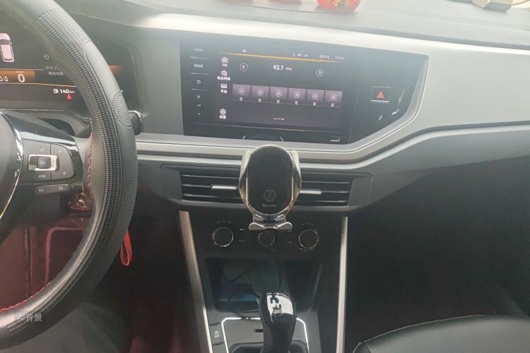 Volkswagen Polo 2023 car image #15