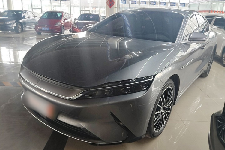 BYD Han 2022 car image #2