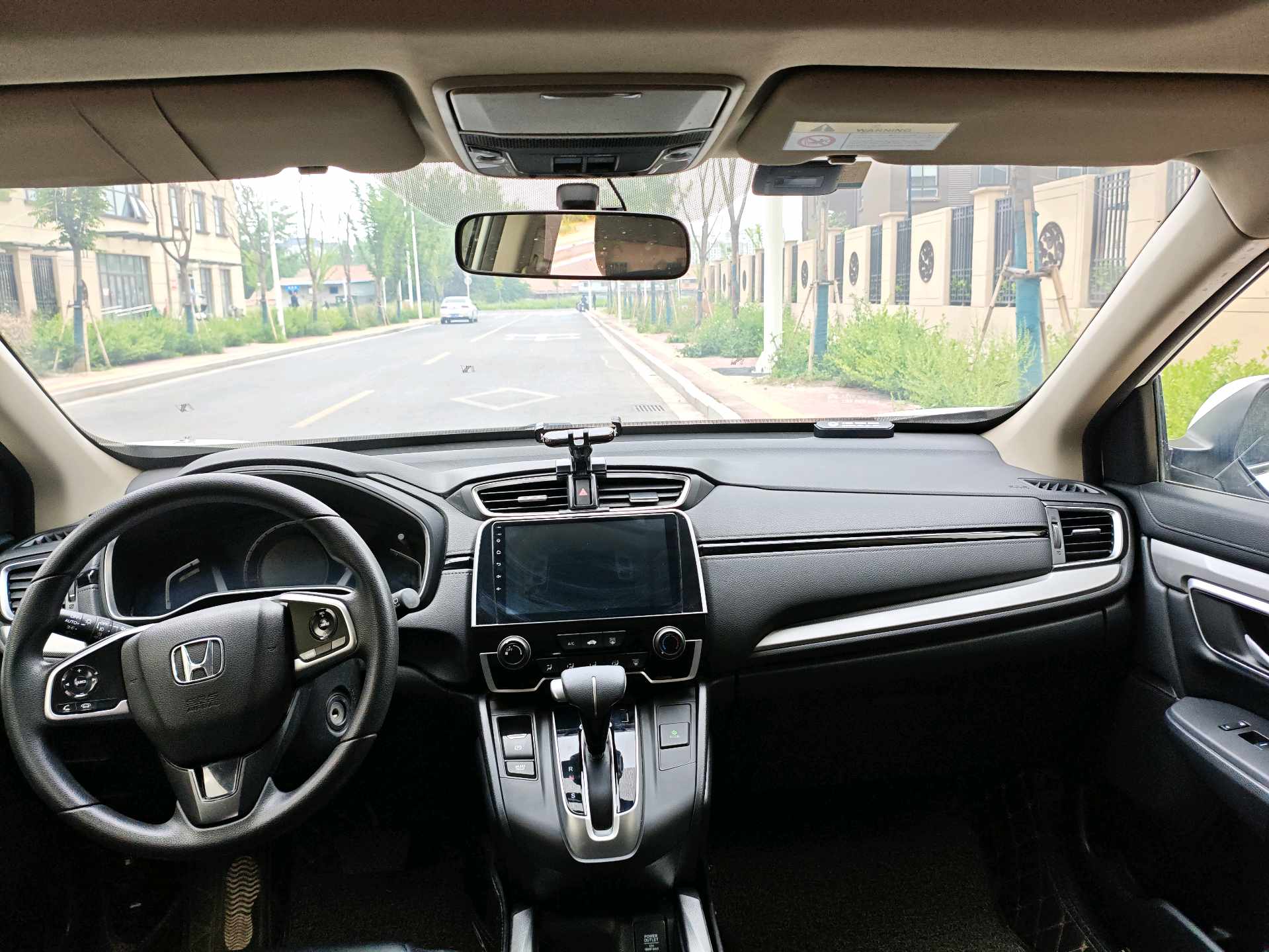 Honda CR-V 2019 car image #9