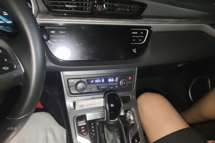GEELY Emgrand 2019 car image #15