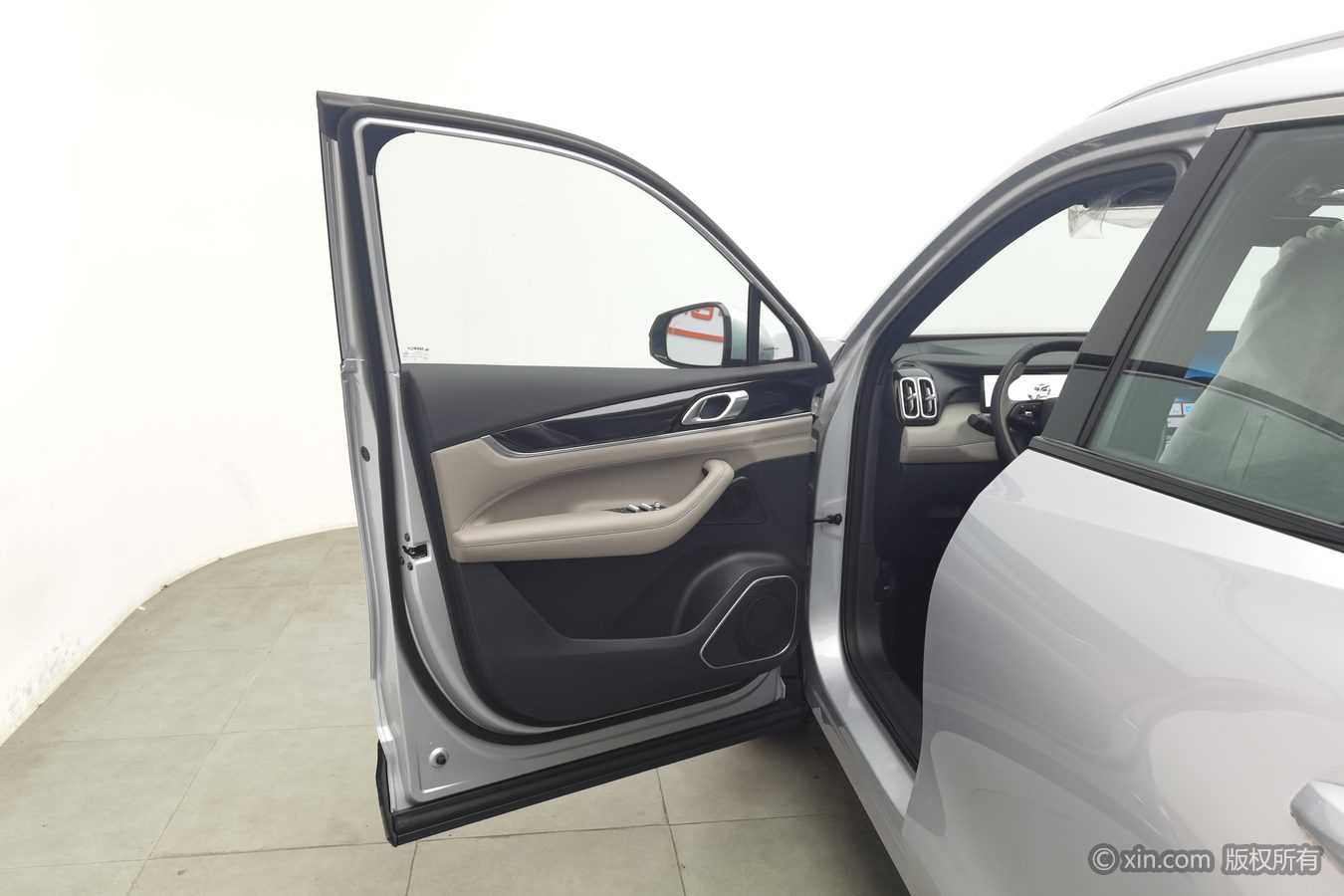 GEELY Boyue L 2026 #8 GEELY Boyue L 2026 car image #8