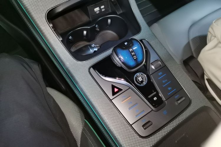 BYD Han 2022 #14 BYD Han 2022 immagine di auto #14