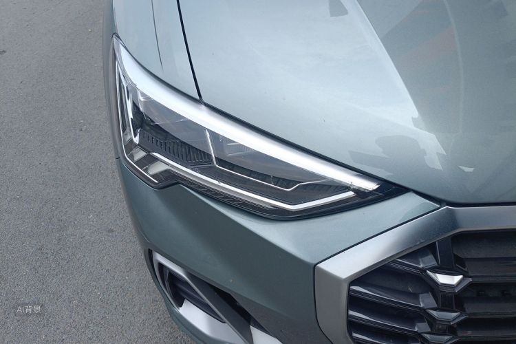 Audi Q3 2021 #8 Audi Q3 2021 car image #8
