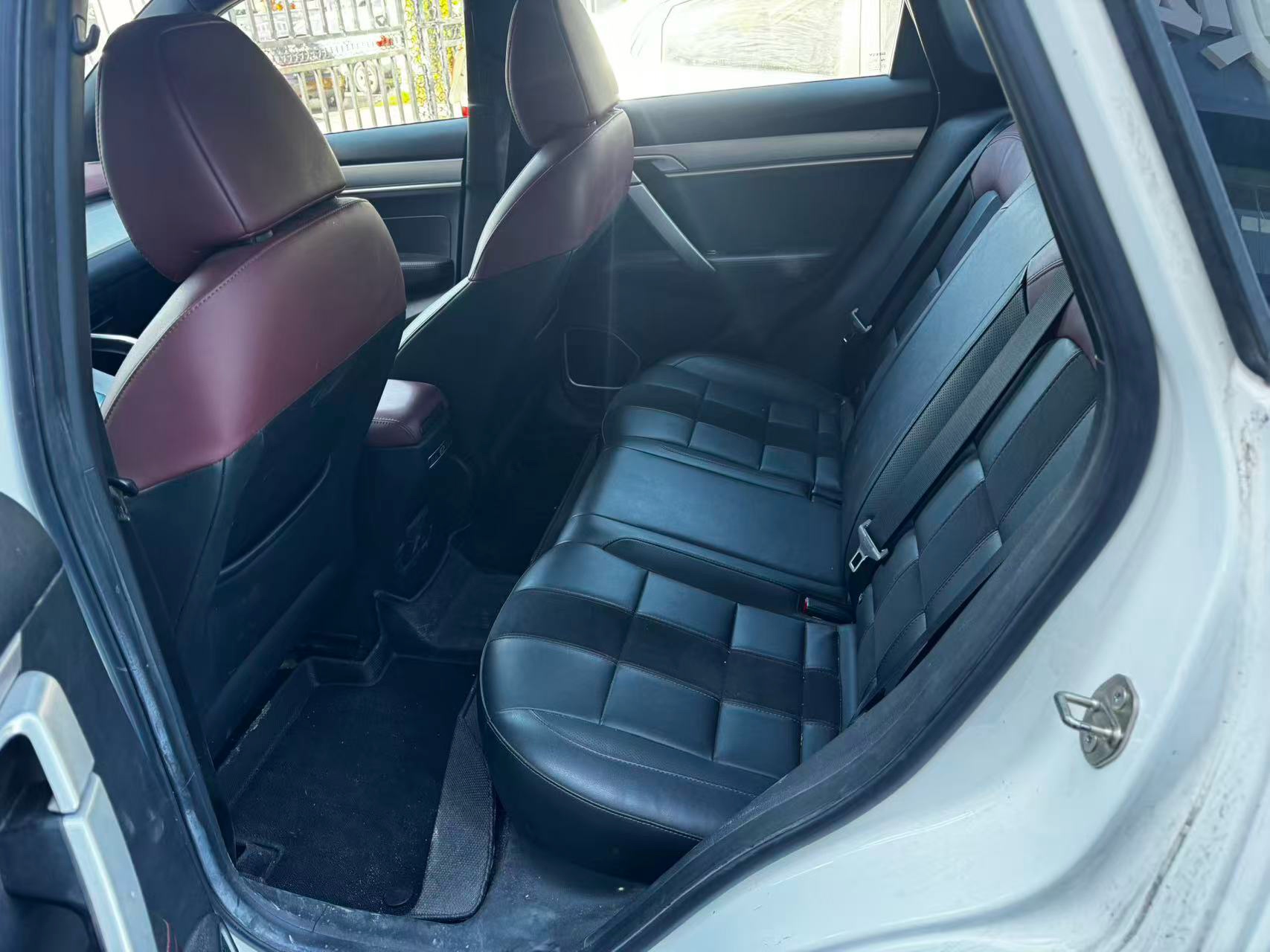 GEELY Coolray New Energy 2022 #2 GEELY Coolray New Energy 2022 صورة سيارة #2