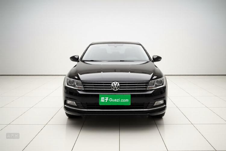 Volkswagen Lavida 2018 car image #3
